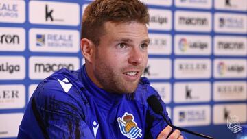 Asier Illarramendi, jugador de la Real Sociedad, compareció en rueda de prensa.