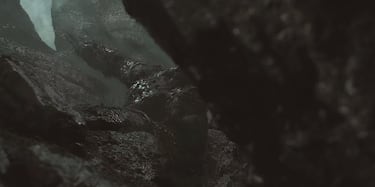 Esta escena de ‘El Señor de los Anillos: Los Anillos de Poder’ es muy parecida a una de la trilogía de Peter Jackson