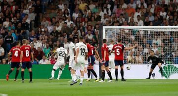 1-0. Vinicius marca el primer gol.