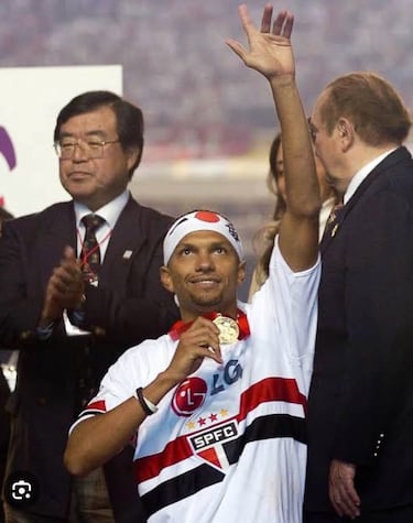 Jugó en Parma, Milan y Dortmund y habla así de Gonzalo Tapia: “Espero que...”