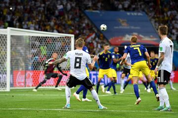 Kroos le dio la victoria a Alemania al marcar el 2-1.