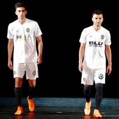 El Valencia recupera el pantalón blanco para su Centenario