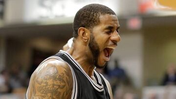 LaMarcus Aldridge.