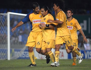 Para la Copa Libertadores de 2007, en octavos de final, el América cayó 4-2 en el Estadio Azteca ante el Flamengo, parecía que todo estaba perdido para los azulcremas. Sin embargo, las Águilas sacaron la casta y en el Estadio Maracaná ganaron 3-0 al cuadro brasileño, una de las hazañas más recordadas del club en los últimos años.