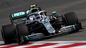 SHANGHAI, CHINA - APRIL 12: Valtteri Bottas driving the (77) Mercedes AMG Petronas F1 Team Mercedes W10 on track during practice for the F1 Grand Prix of China at Shanghai International Circuit on April 12, 2019 in Shanghai, China. (Photo by Mark Thompson/Getty Images)