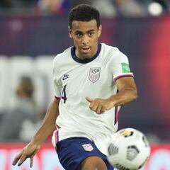 USMNT "a little bit naive" for opening World Cup qualifiers