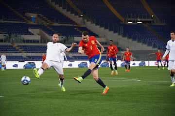 El delantero parleño dejó la cantera madridista en busca de minutos en Wolfsburgo. No tuvo mucha suerte lejos de Valdebebas.