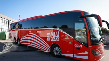 05-10-25. AUTOBÚS DEL SPORTING.