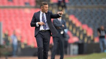 Tras las polémicas declaraciones del timonel de Chivas acerca de los fichajes de Cruz Azul, el portugués no se quedó atrás.