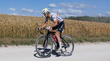 El español Aranburu, del Movistar Team, estuvo en la escapada desde el principio y tuvo opciones de ganar la etapa.