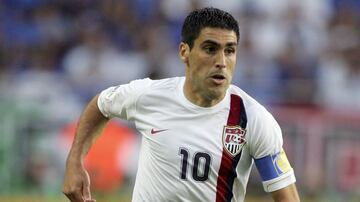 Reyna jugó en diversos clubes de Europa, uno de ellos, el City, en donde comaprtió vestuario con Paulo César.