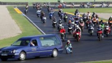 Vuelta de homenaje a Bernat Martínez en Cheste.