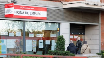 ?Tengo que presentar la Declaraci¨®n de la Renta si cobro el Subsidio a mayores de 52 a?os del SEPE?