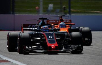 Romain Grosjean y Fernando Alonso