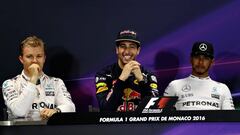 Rosberg, Ricciardo y Hamilton.