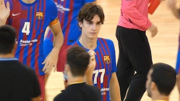 Primera convocatoria del hijo de Urdangarín con el Barça