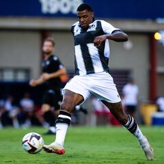 Wesley y el Levante se lucen en el reestreno de Iborra
