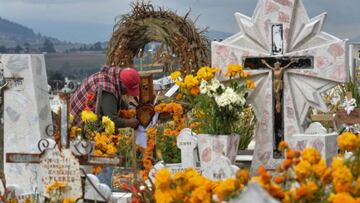 Día de Muertos 2021 en México: ¿se puede ir a visitar a los difuntos en el cementerio y qué horarios hay?