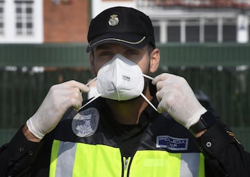 Craviotto vuelve a ponerse el uniforme de policía