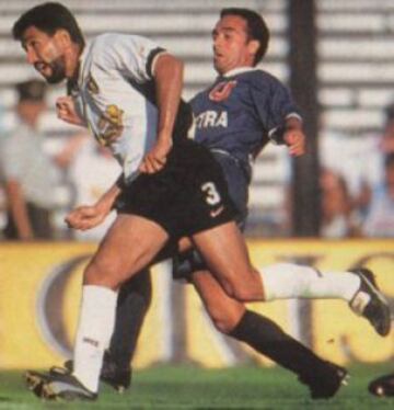 20 de abril de 1997. Colo Colo consigue el empate 1-1 frente a Universidad de Chile con gol de Pedro Reyes en el 90’, en un partido válido por el Torneo de Apertura.