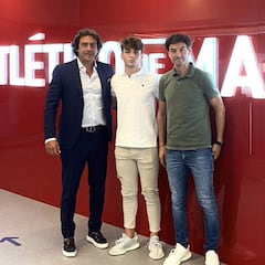 El Atlético ata a Marcos Denia ante la ofensiva del United