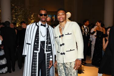 Shai Gilgeous-Alexander y Russell Westbrook.