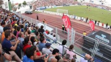 Las gradas del Polideportivo del Arroyo de la Miel, entregadas en la final, que gan&oacute; el Atl&eacute;tico el a&ntilde;o pasado.