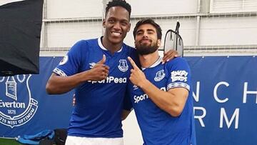 Yerry Mina y Andr&eacute; Gomes