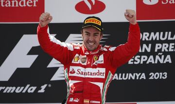 Tiene dos triunfos, ambos en Montmeló. El primero de ellos fue en 2006 con Renault y el segundo en 2013 con Ferrari, fue la última victoria de su carrera deportiva en F1.