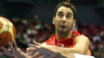 <b>LESIONADO.</b> Juan Carlos Navarro se lesionó en el partido de hoy ante Panamá y es seria duda para el próximo encuentro ante la Alemania de Nowitzki.