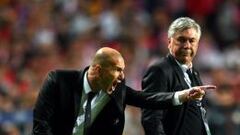 Zidane y Ancelotti, cuando coincidieron en el banquillo del Real Madrid.