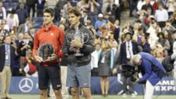 Djokovic y Nadal tras la final del US Open que se llevó el español.