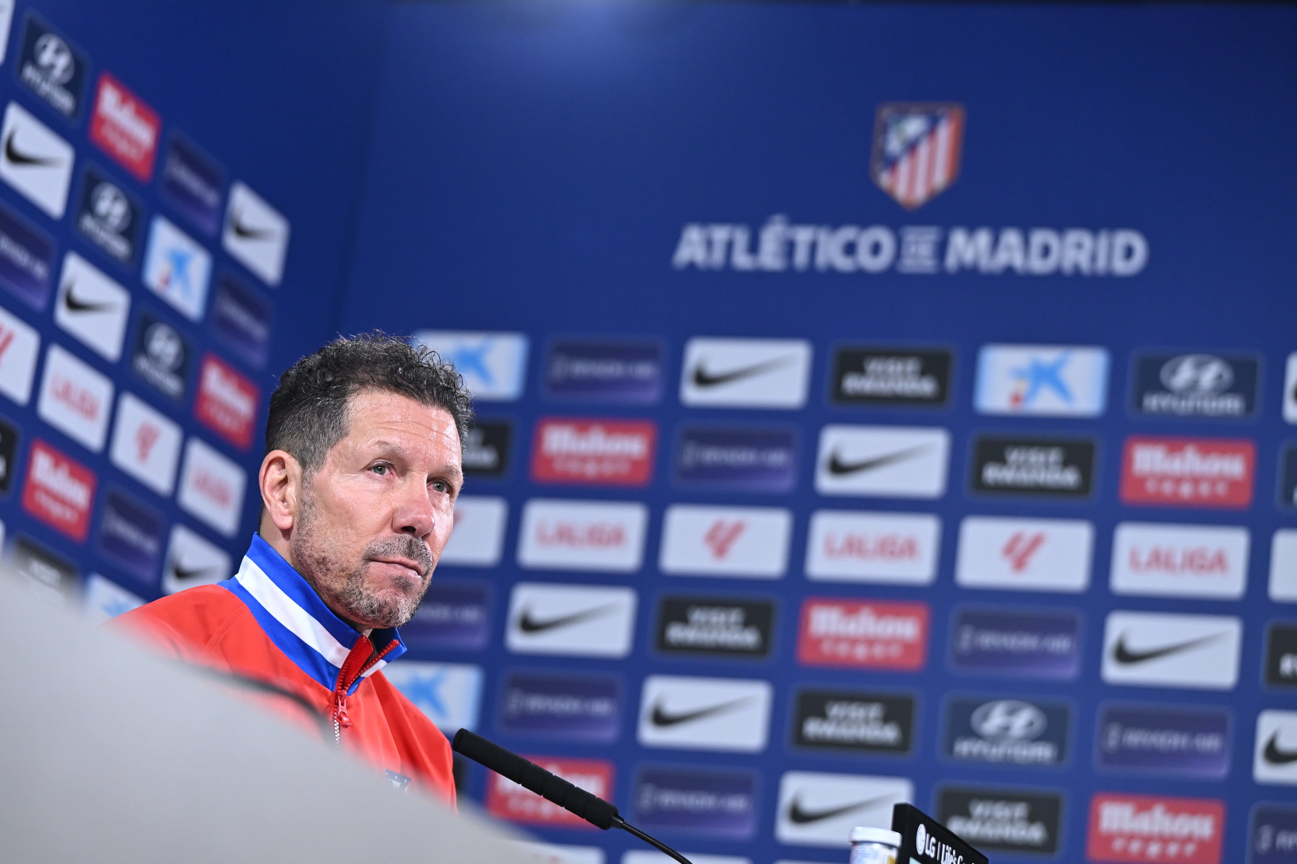 Simeone: “¿Los insultos a Lamine? El respeto se ha perdido en el fútbol y lo social hace años"