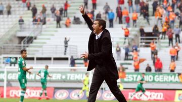 La decisión en Cobreloa sobre el futuro del DT Víctor Rivero
