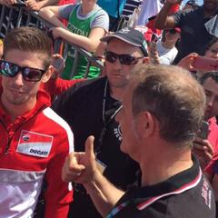 Stoner: "Lorenzo es el piloto más fuerte y consistente"