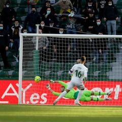 Cervera: "Nos cuesta marcar y nos marcan con facilidad"