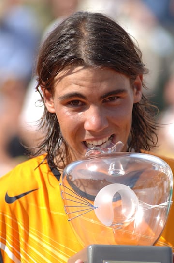 Rafa Nadal en el Swedish Open 2005, ganó a Tomas Berdych 2-6, 6-2, 6-4.