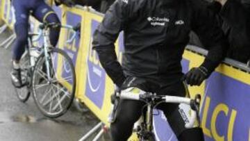 <b>ESPECTACULAR. </b>Contador dejó atrás a todo el pelotón en el puerto.