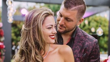 Tim Tebow y Demi-Leigh Nel-Peters durante su boda en Sudáfrica, vía Instagram @timtebow. Enero 2019.
