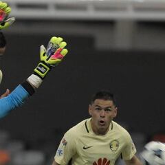América y Morelia regalan un divertido empate en el Azteca