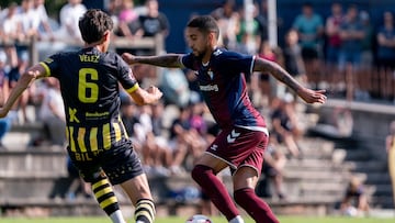 El Eibar baila al son de Guruzeta