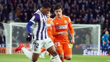 VALLADOLID. 08/01/22. PHOTOGENIC. ESTADIO JOSE ZORRILLA, PARTIDO DE LA LIGA SMARTBANK ENTRE EL REAL VALLADOLID Y EL BURGOS CF. PLATA