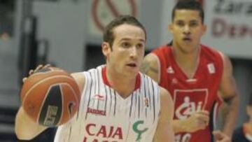 <b>DIRECTOR. </b>Marcelinho Huertas lleva la batuta en el Caja Laboral.