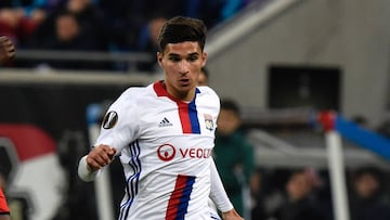 L'Equipe: el Barcelona contacta con Aouar, la perla del Lyon