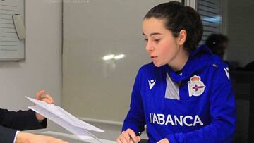 Iris Arnáiz, jugadora del Deportivo.