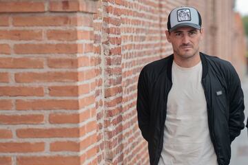 El exportero del Real Madrid y de la Selección Iker Casillas llega a la capilla ardiente.