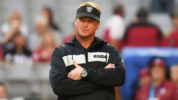 La NFL abrió una investigación al coach de los Raiders, Jon Gruden, por un correo electrónico en el que se habría referido de manera racista a Demaurice Smith.