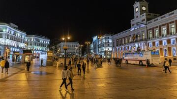 DVD 1021 (02-10-20)
Madrid al comienzo del confinamiento de la ciudad durante la segunda oleada de la pandemia de Covid-19.
Foto: Olmo Calvo