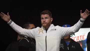 Operan al Canelo Álvarez en Guadalajara