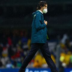 Santiago Solari reconoce que América necesita un refuerzo